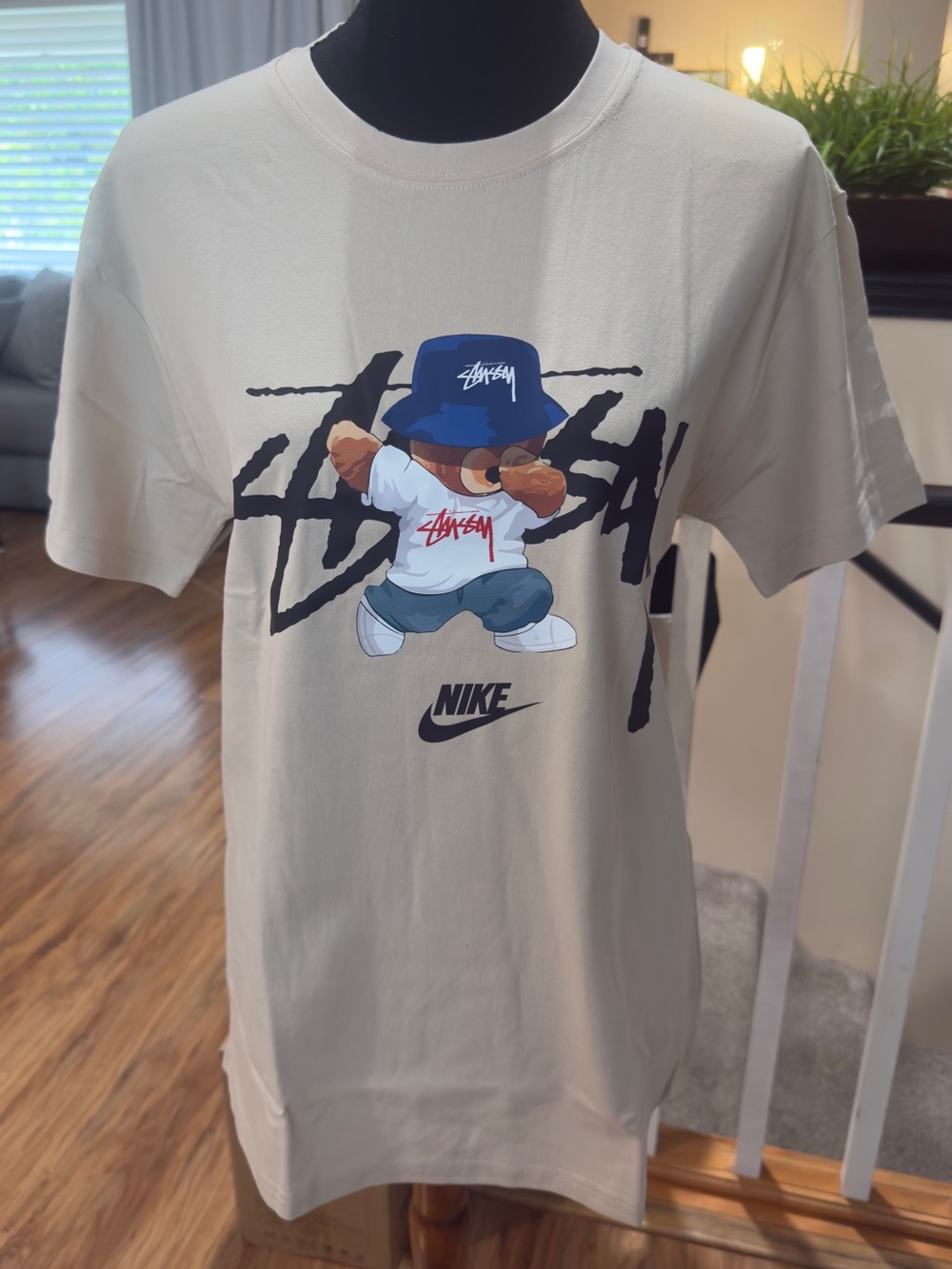 Stüssy x Nike Bear Graphic Tee in Light Beige - Picture 1 of 10